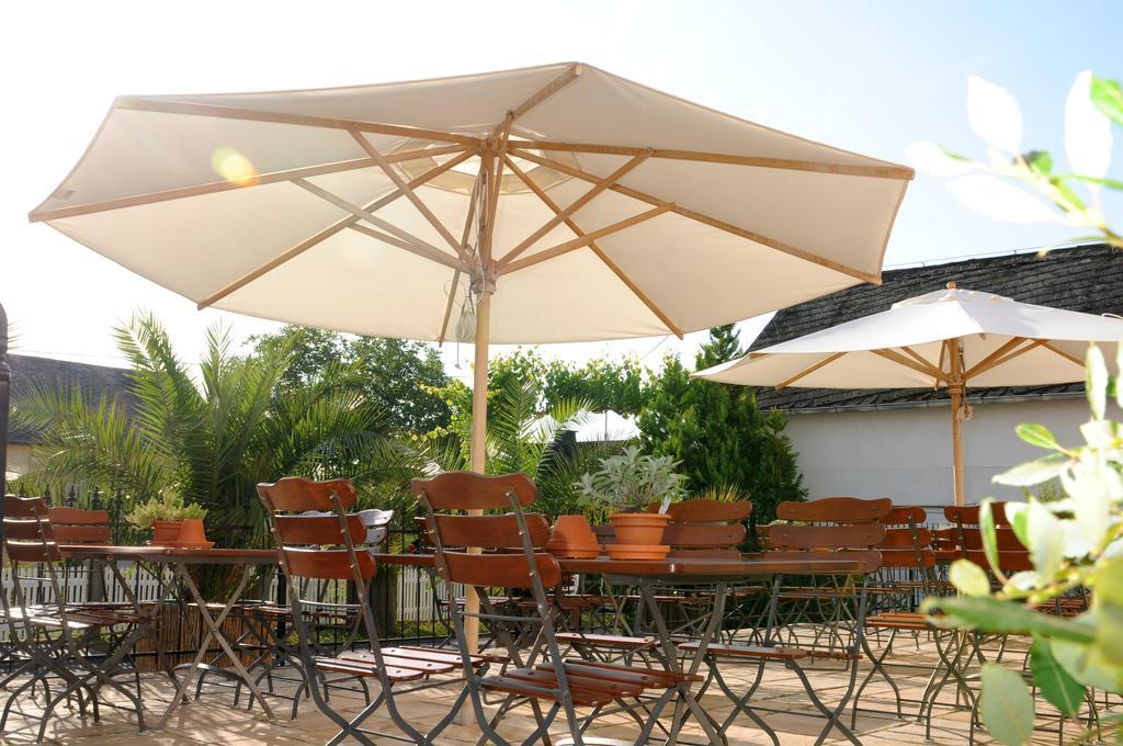 אוברווסל Gasthaus Weingut Stahl מראה חיצוני תמונה