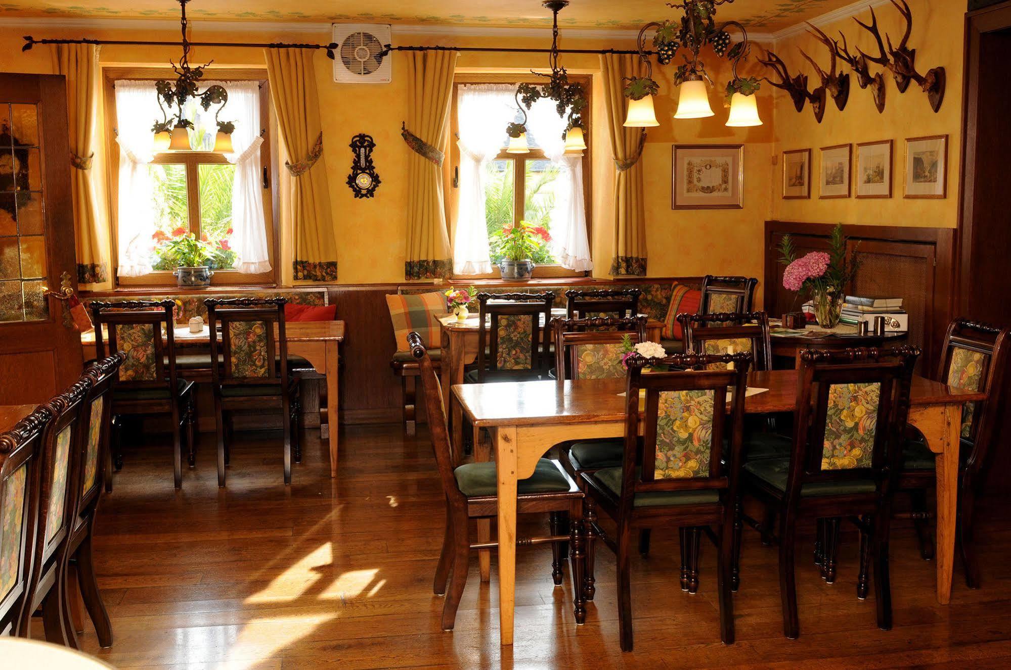 אוברווסל Gasthaus Weingut Stahl מראה חיצוני תמונה